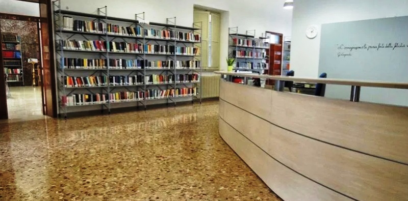 biblioteca comunale Recanati