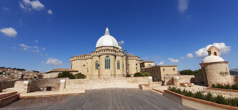 Loreto: abside e cupola restaurata