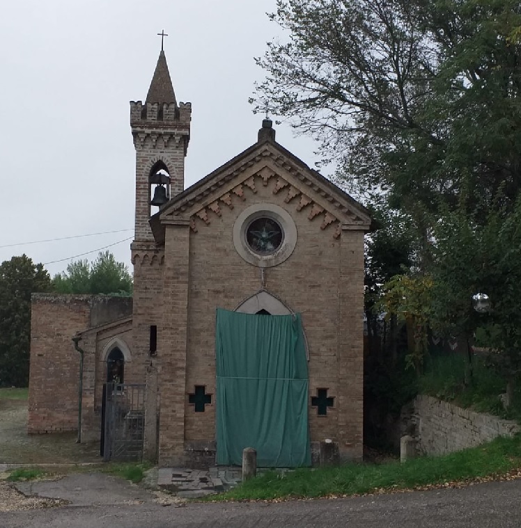 Chiesa SS. Crocefisso di Pelliccetto - Recanati, quartiere di Castelnuovo
