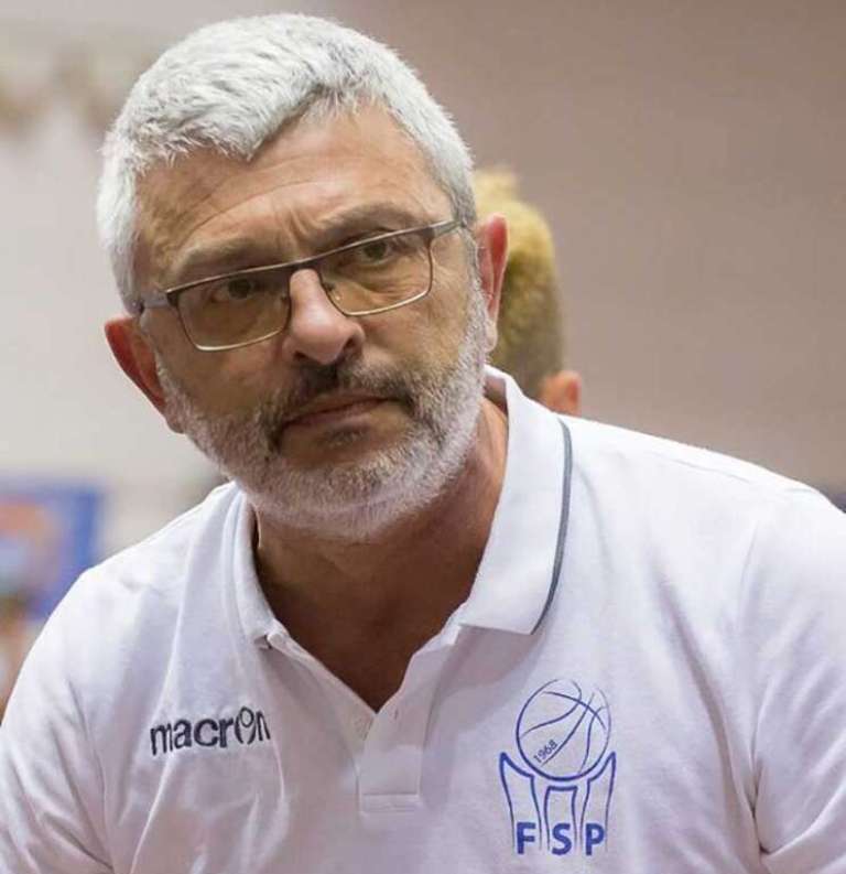 coach Massimo Padovano