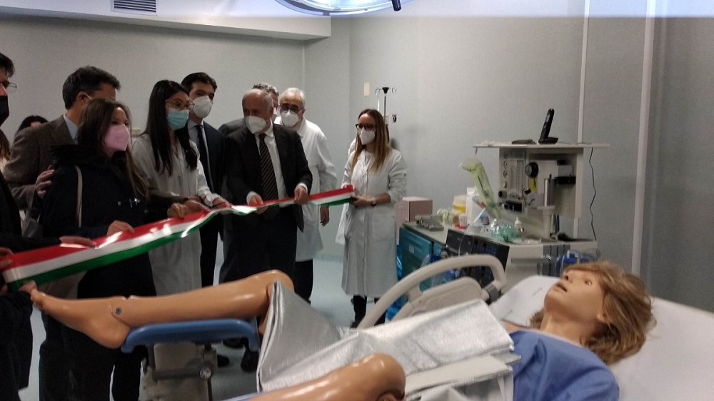 Centro di Simulazione Emergenze Ostetrico Neonatali a Loreto