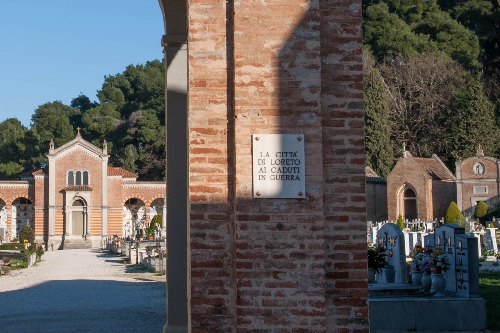cimitero-loreto